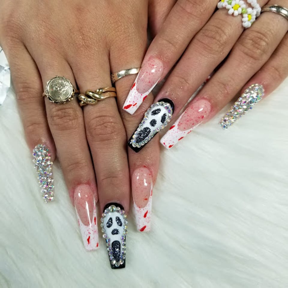 LV Nails & Spa Horizon photo 1