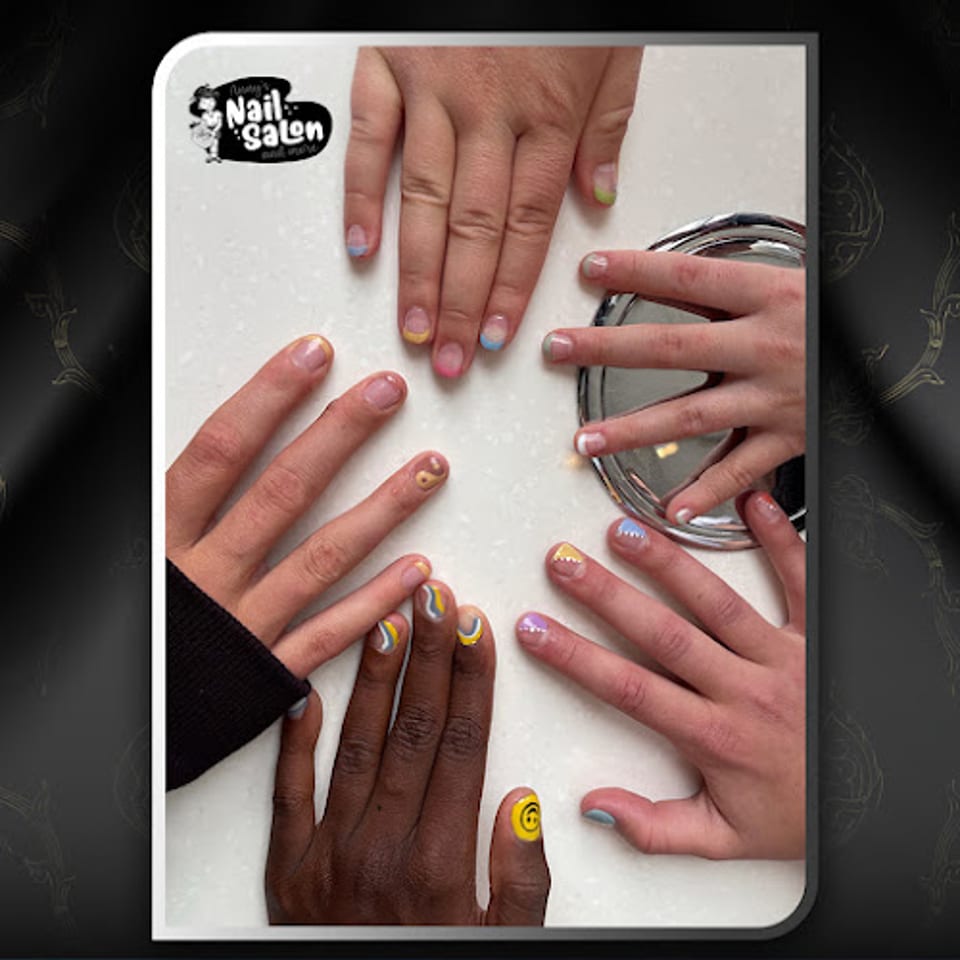 Anny's A Nail Salon & More photo 1