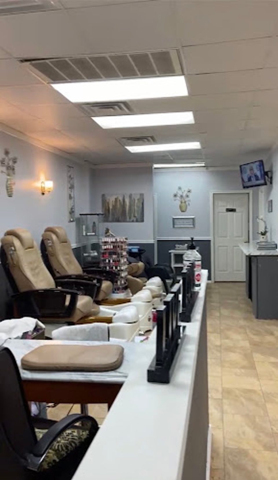 Desire Hair & Nail Spa photo 1