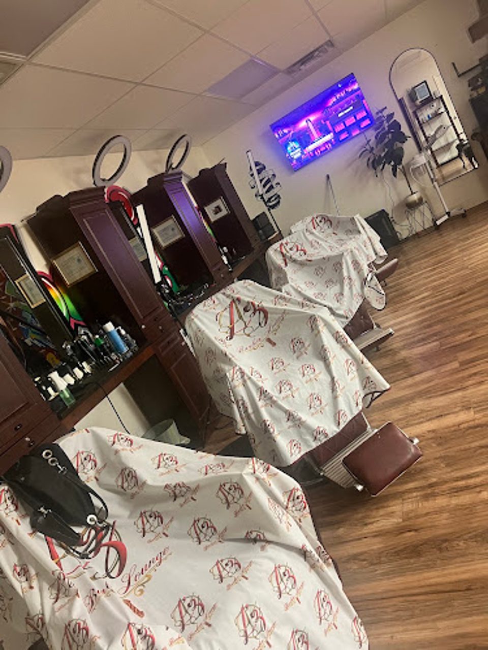 Z’z barber lounge photo 1