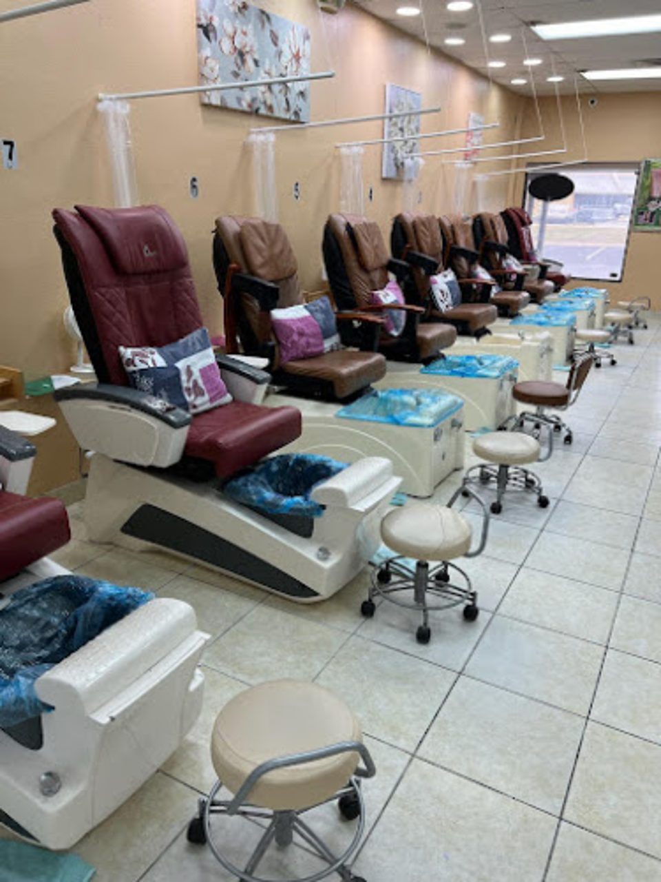Allure Nails & Spa photo 1