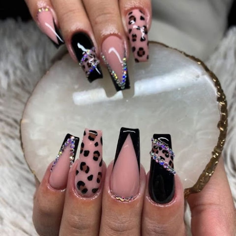 Lavish Nail Bar - Lubbock Texas photo 1