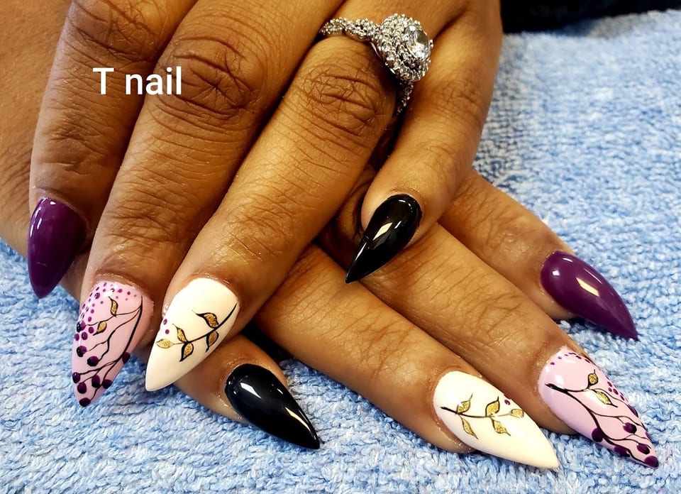 lush nails spa -T-Nail photo 1