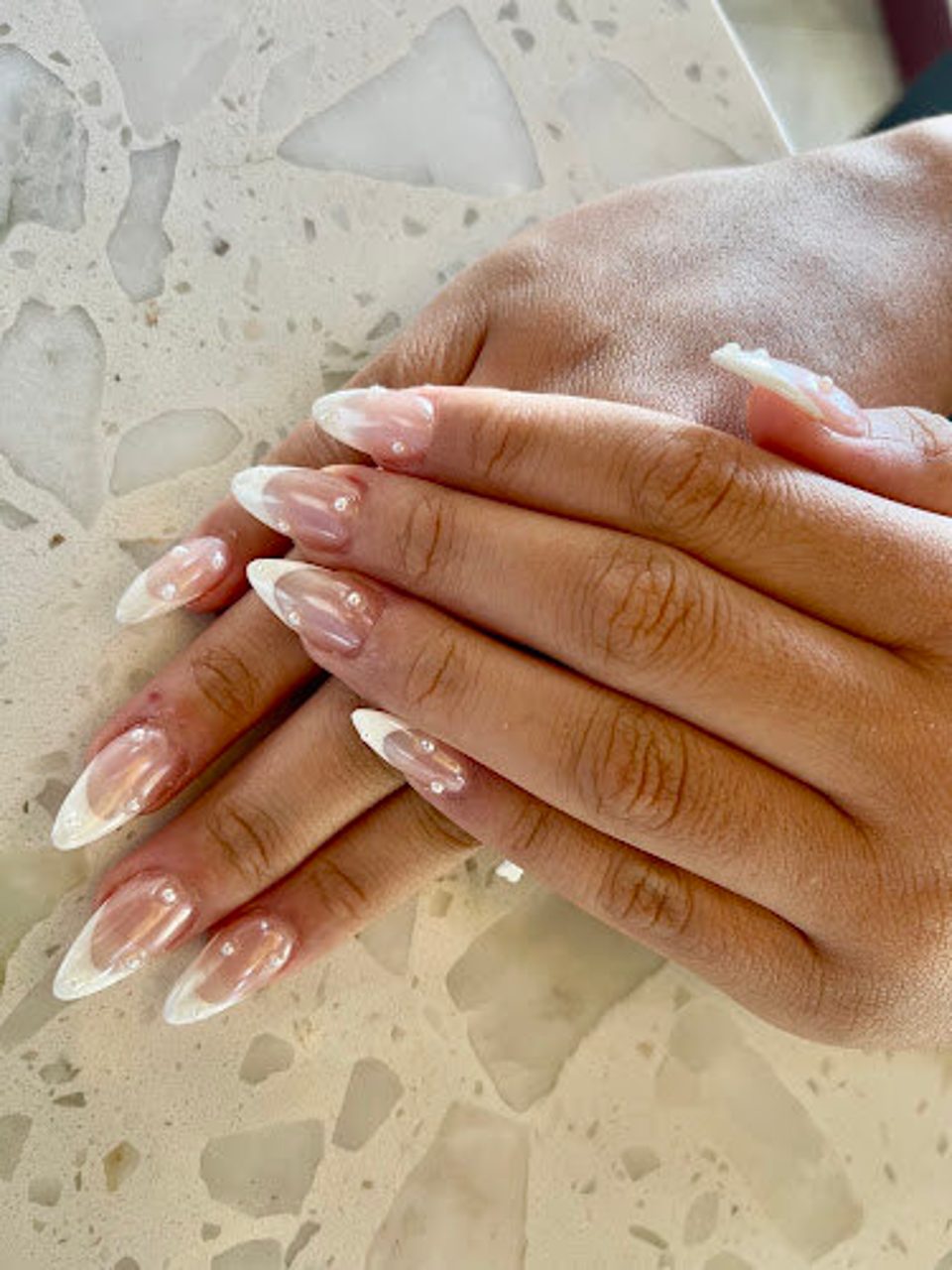 Glow Nails photo 1