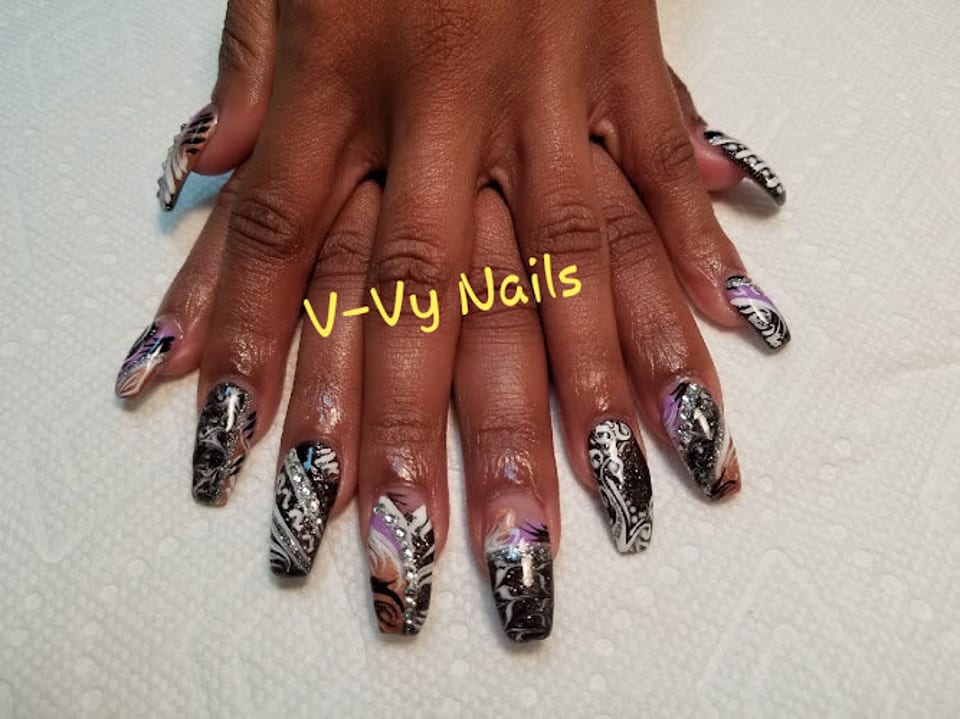 V-Vy Nails & Spa photo 1