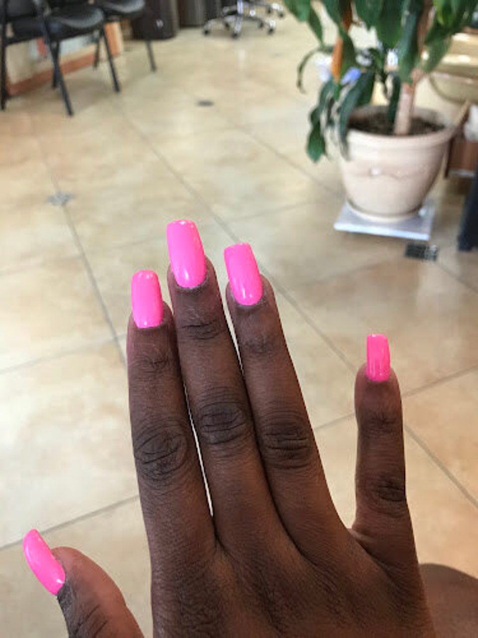 Nails 4U photo 1
