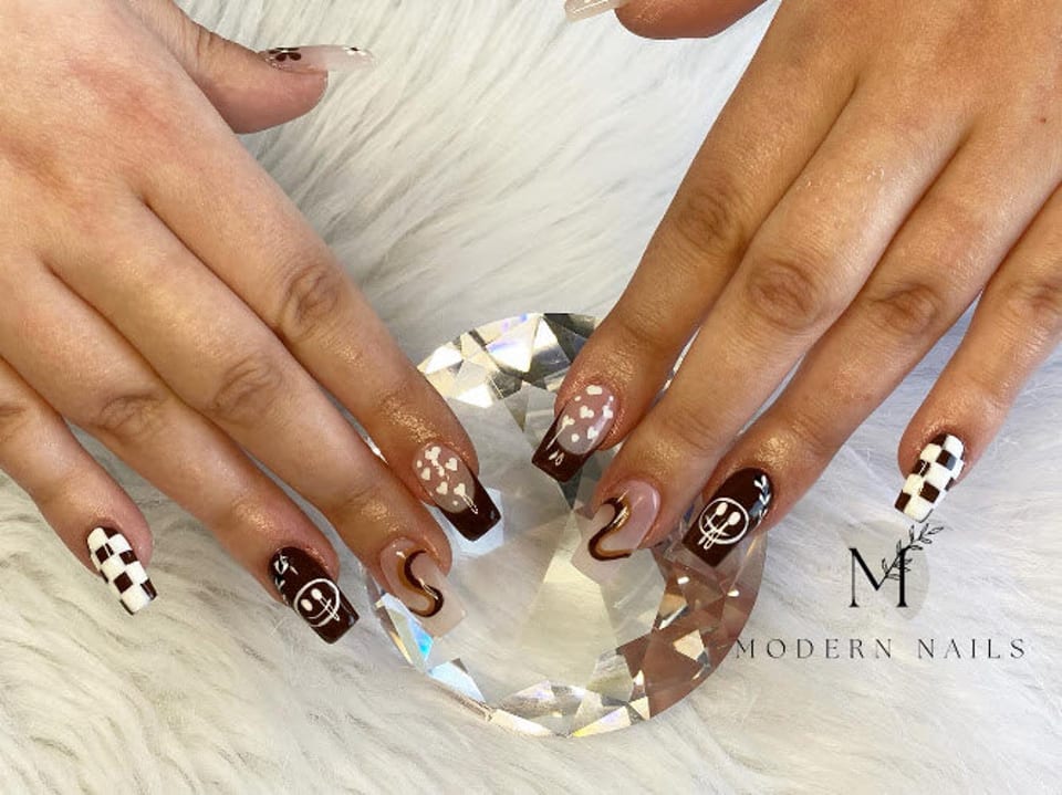 Modern Nails photo 1