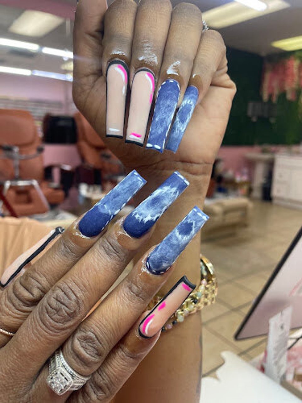 Chyy Beauty Studios Salon & Lash Supply photo 1