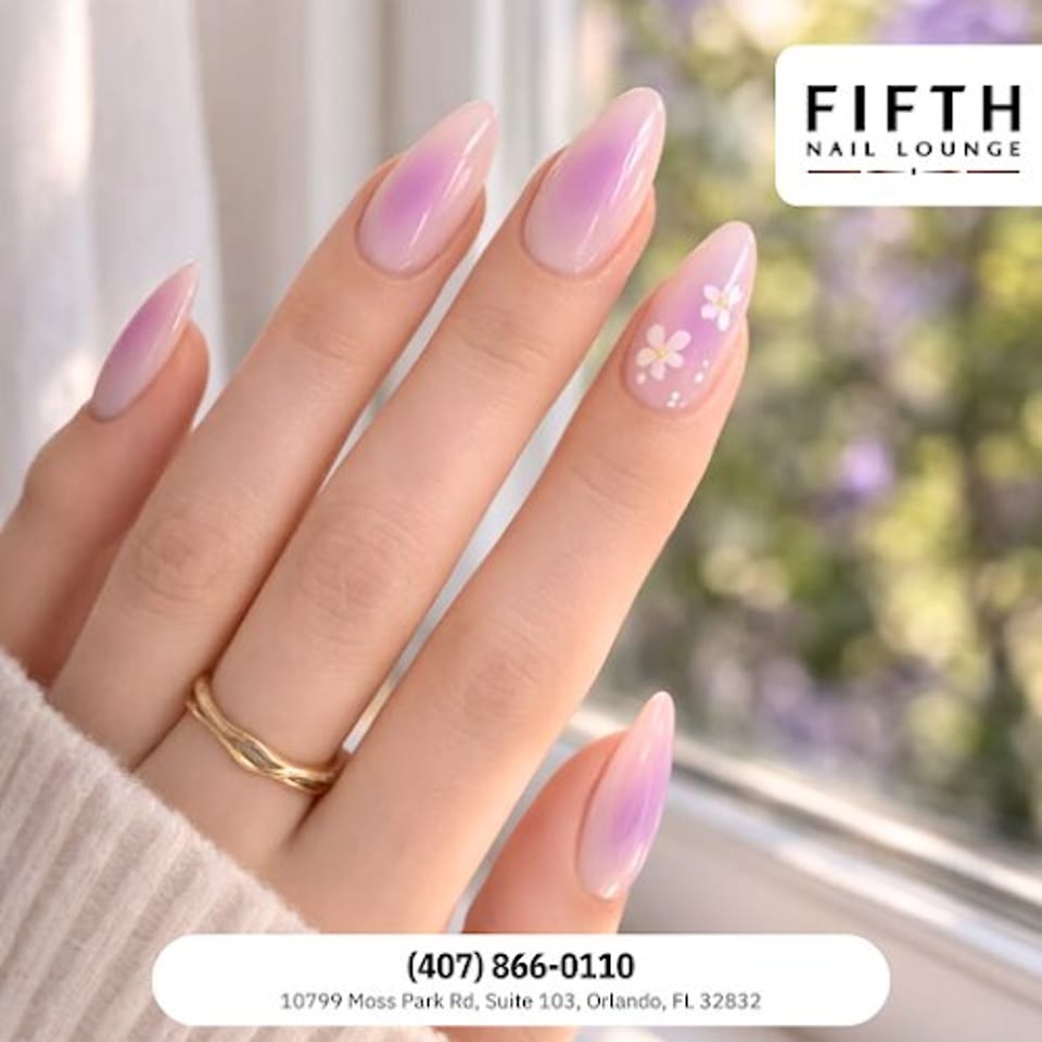 Fifth Nail Lounge photo 1