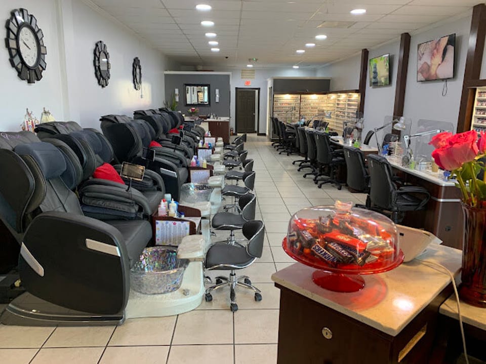 Soho Nails & Spa photo 1