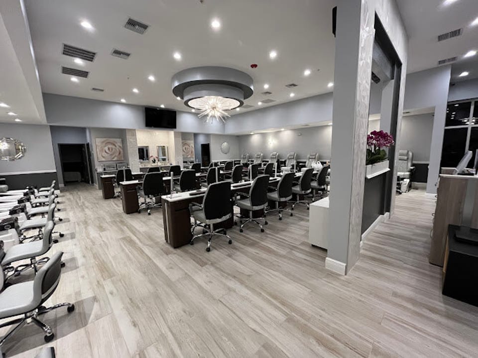 Glamour Nails Lounge photo 1