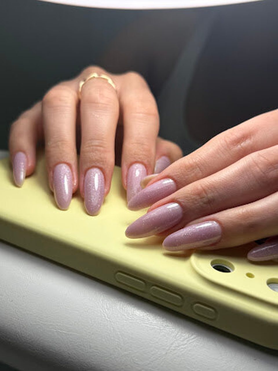 DC Nails at Luna Stylist photo 1