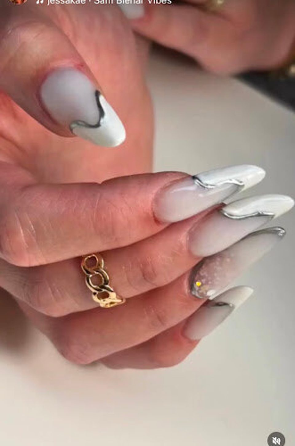 Erenia Nails Estudio photo 1