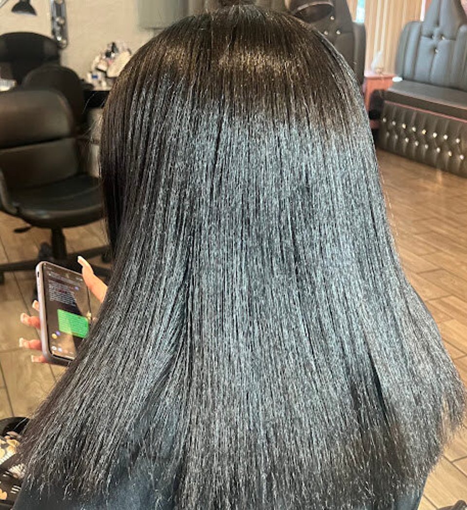 Bombshell Beauty Salon photo 1