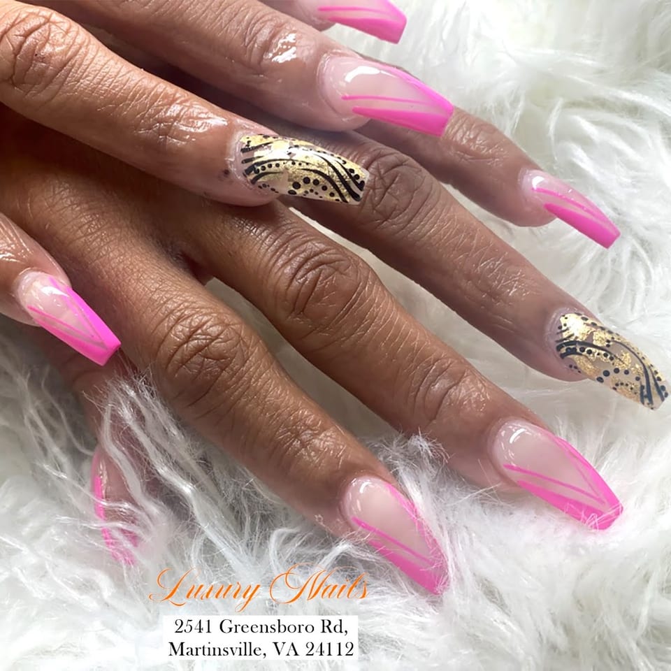 Luxury Nails photo 1