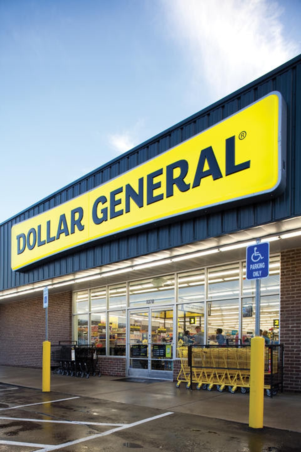 Dollar General photo 1