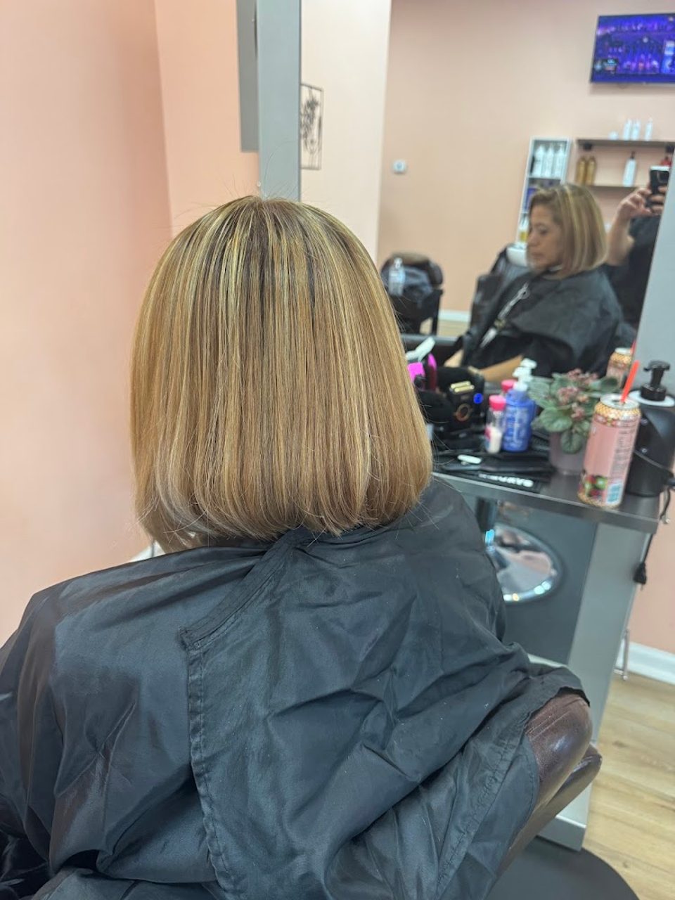 Karol’s Beauty Salón & Barber Shop photo 1