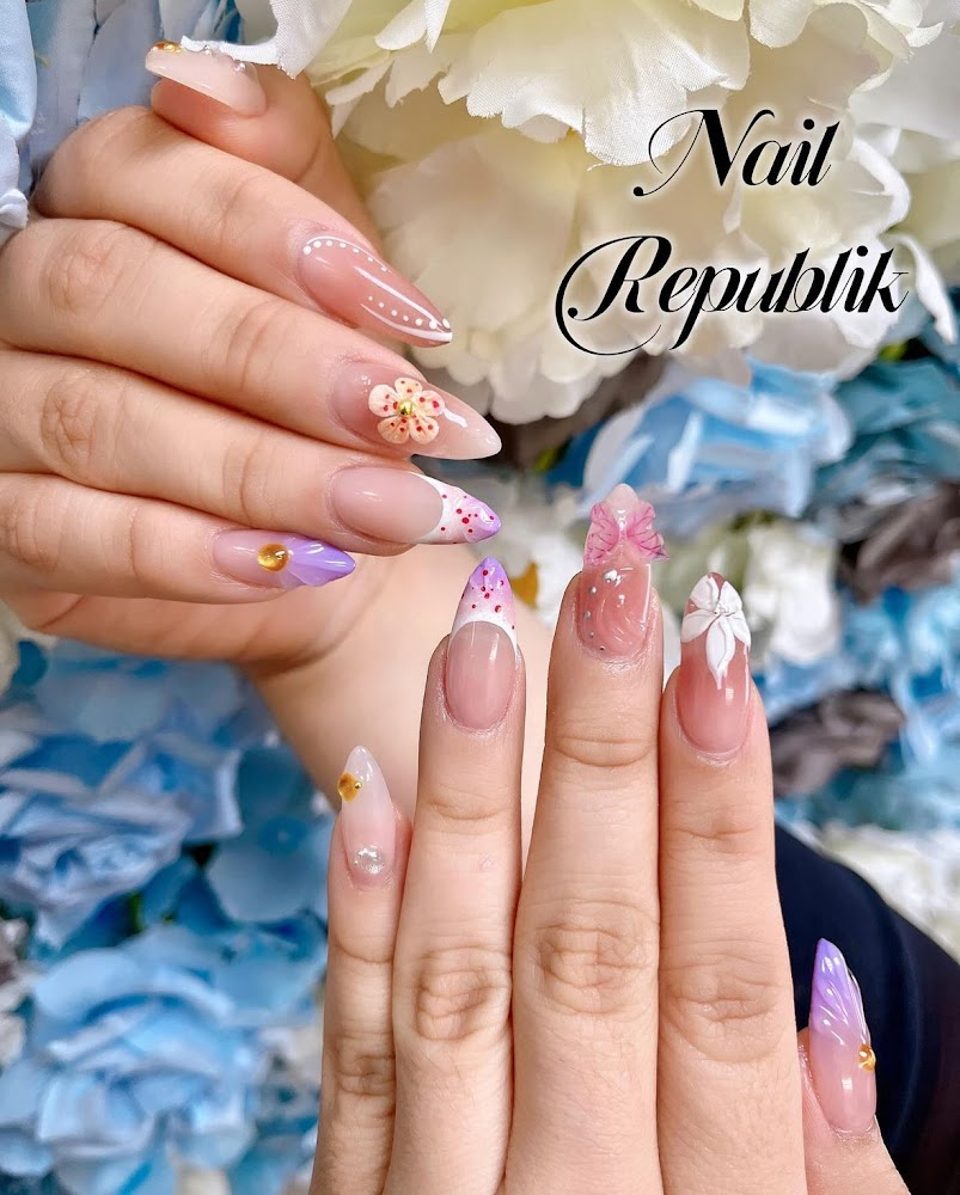 Nail Republik photo 1