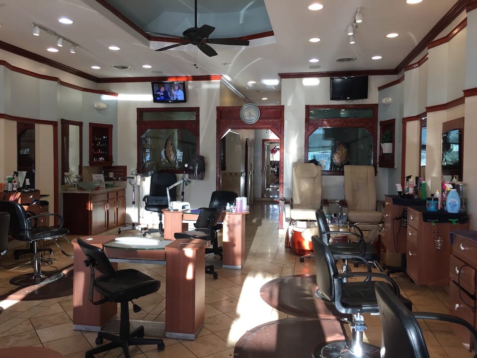 Zoila Hair salon photo 1