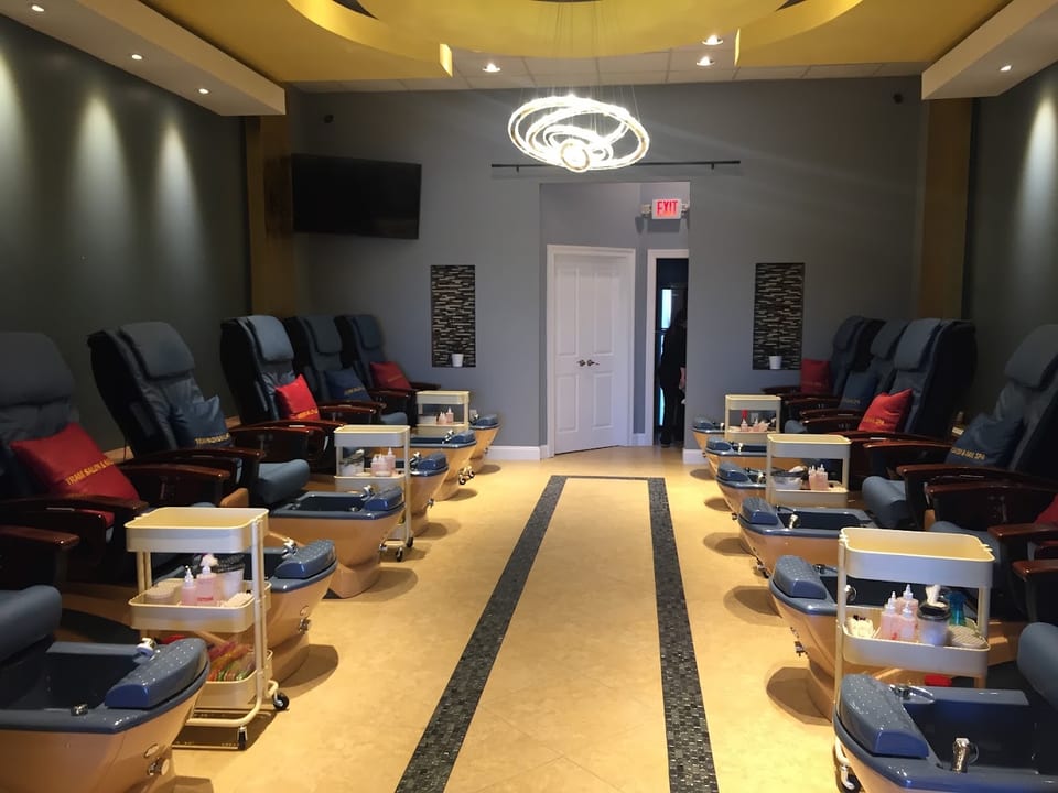 Bliss Nails & Spa photo 1