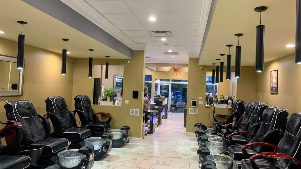 E Nails and Spa photo 1
