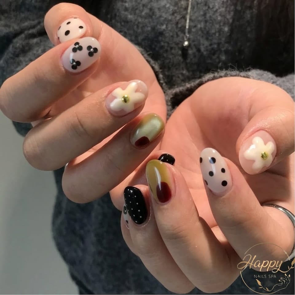 Happy Nails & Spa photo 1