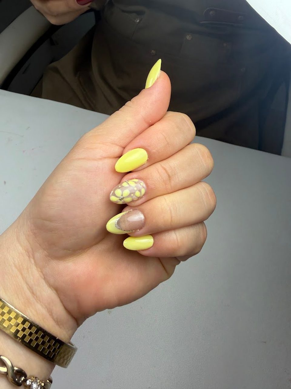 Marisol nails photo 1