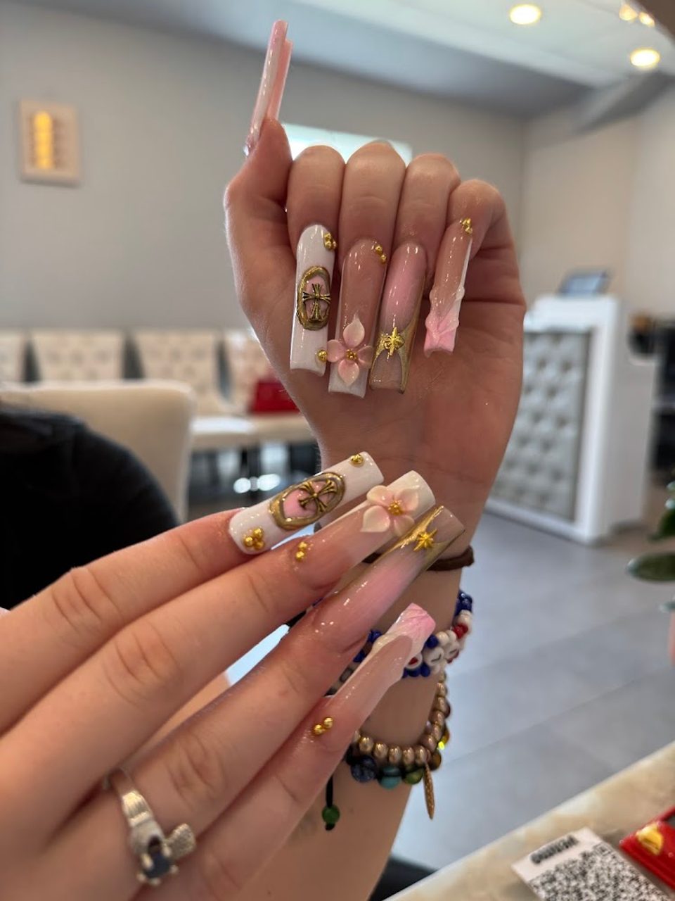 Mia Nails & Spa photo 1