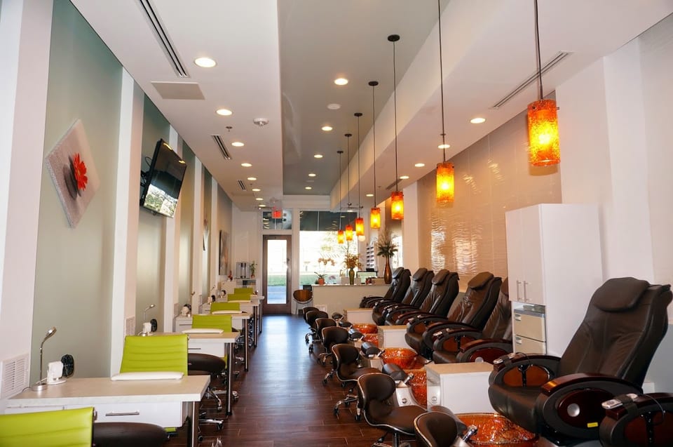 Mint Nail Lounge photo 1