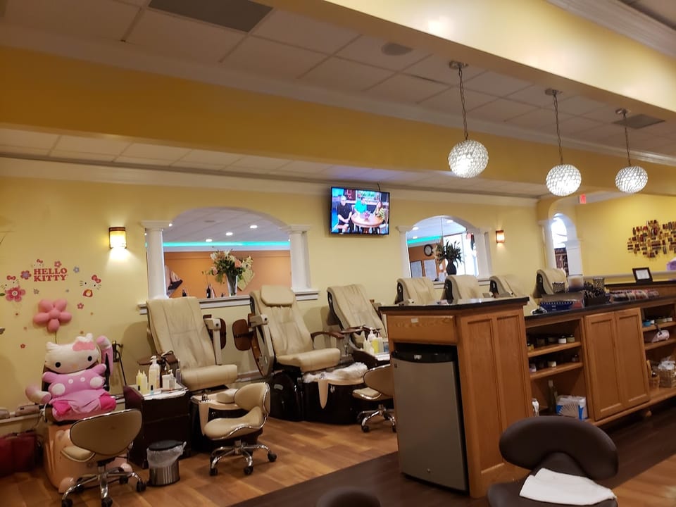 Nail Luv & Spa photo 1