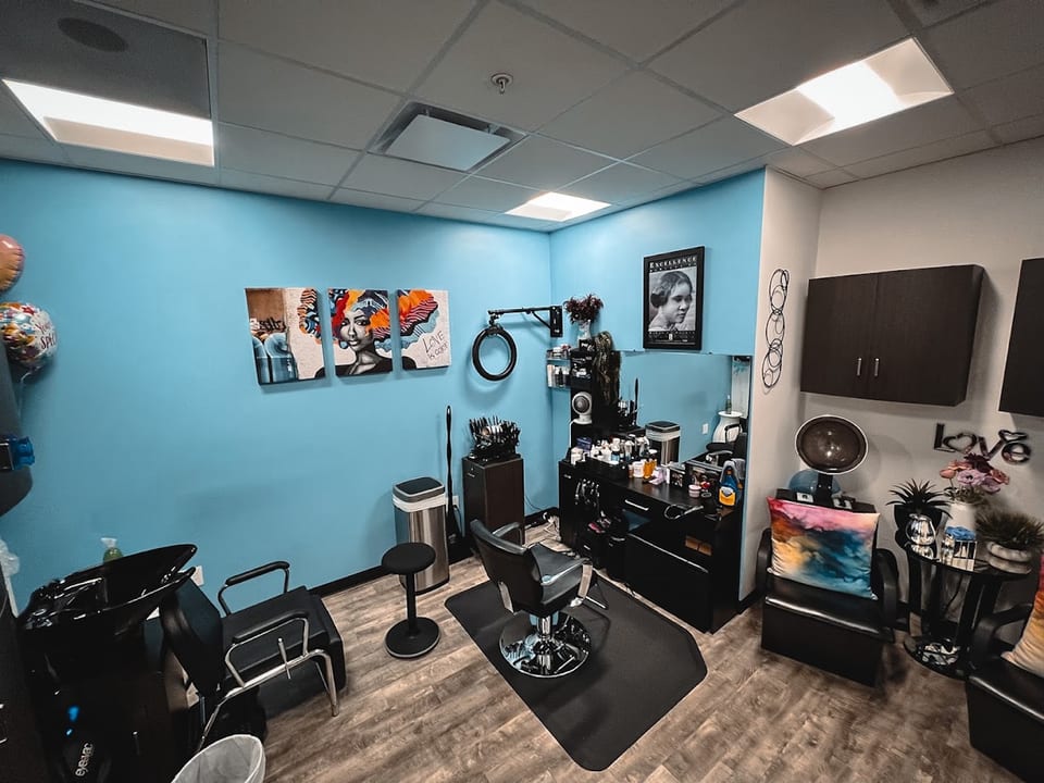 Phenix Salon Suites photo 1