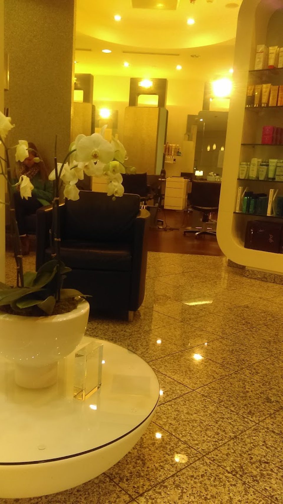 Sassoon Salon photo 1