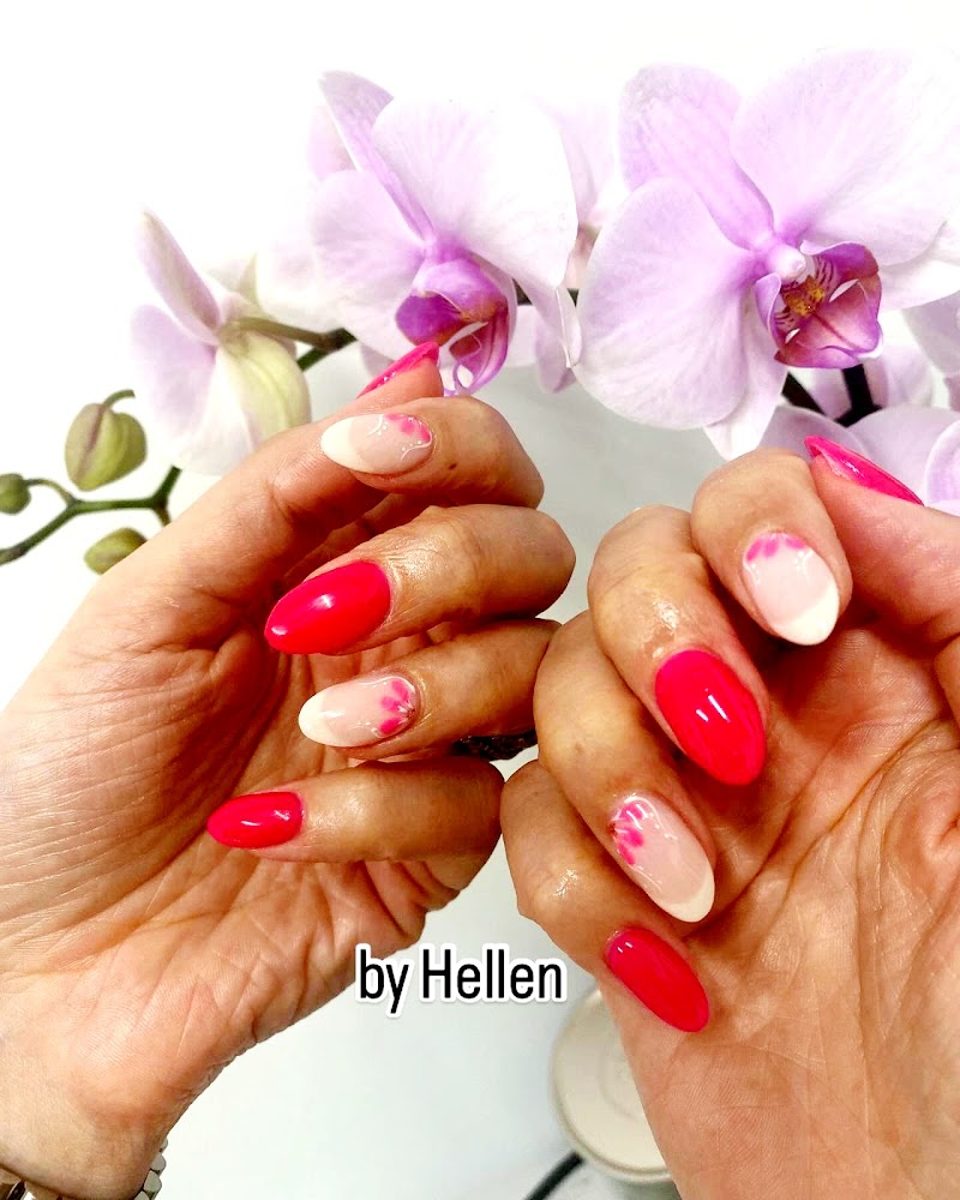 Sunflower Nails with Hellen photo 1