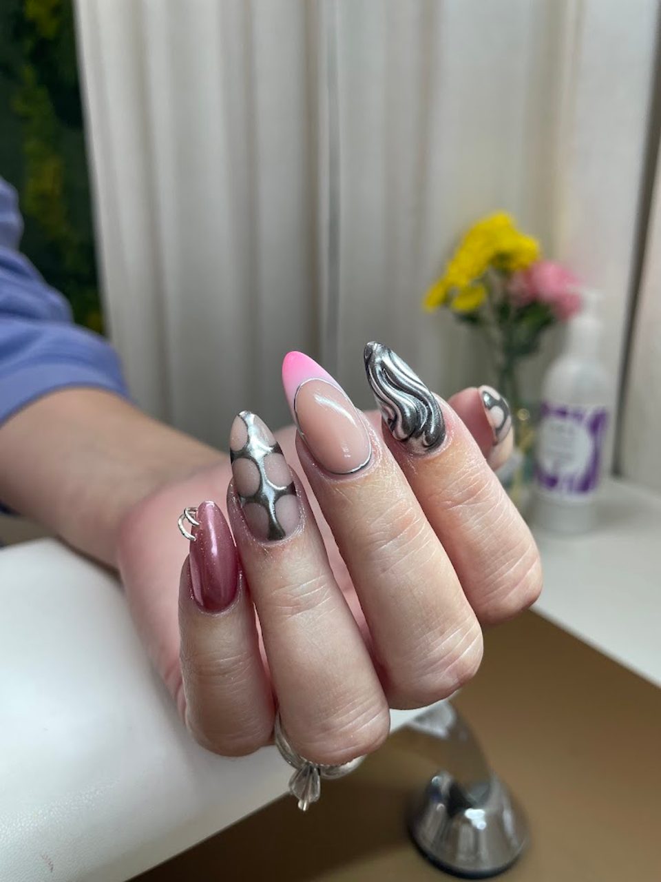 Yanmaste Nails photo 1